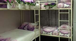 Гостиница Weekend Rooms and Hostel Москва Односпальная кровать в общем номере для мужчин и женщин-5